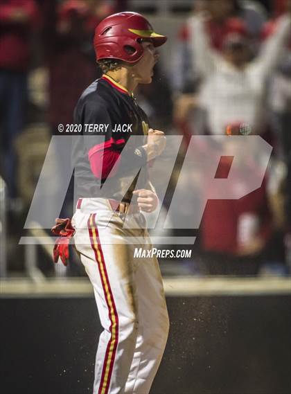 Thumbnail 3 in La Mirada vs. Orange Lutheran photogallery.