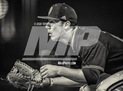 Thumbnail 1 in La Mirada vs. Orange Lutheran photogallery.