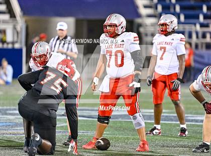 Thumbnail 2 in Lake Mary vs. Vero Beach (FHSAA 7A State Final) photogallery.