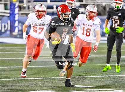 Thumbnail 1 in Lake Mary vs. Vero Beach (FHSAA 7A State Final) photogallery.