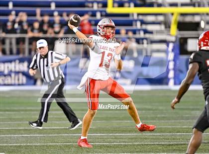 Thumbnail 1 in Lake Mary vs. Vero Beach (FHSAA 7A State Final) photogallery.