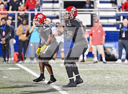 Thumbnail 1 in Lake Mary vs. Vero Beach (FHSAA 7A State Final) photogallery.