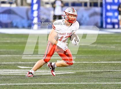 Thumbnail 3 in Lake Mary vs. Vero Beach (FHSAA 7A State Final) photogallery.