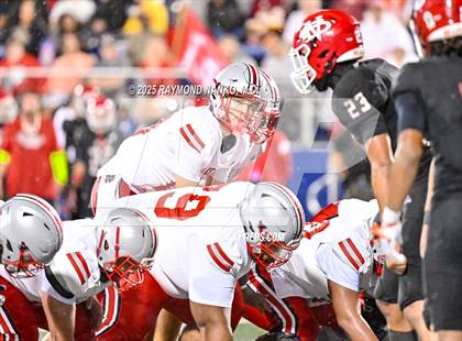 Thumbnail 1 in Lake Mary vs. Vero Beach (FHSAA 7A State Final) photogallery.