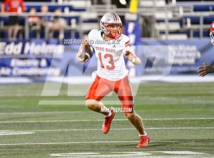 Thumbnail 3 in Lake Mary vs. Vero Beach (FHSAA 7A State Final) photogallery.
