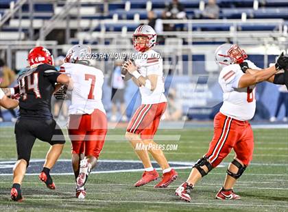 Thumbnail 1 in Lake Mary vs. Vero Beach (FHSAA 7A State Final) photogallery.