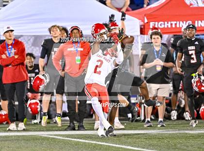 Thumbnail 3 in Lake Mary vs. Vero Beach (FHSAA 7A State Final) photogallery.