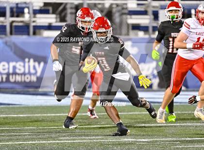 Thumbnail 1 in Lake Mary vs. Vero Beach (FHSAA 7A State Final) photogallery.