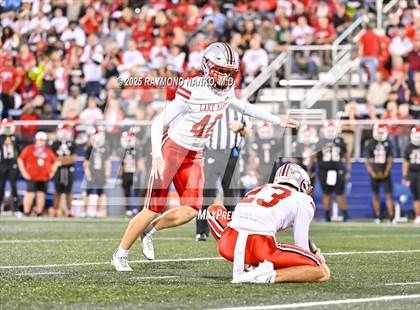 Thumbnail 2 in Lake Mary vs. Vero Beach (FHSAA 7A State Final) photogallery.
