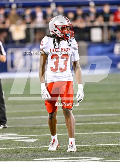 Thumbnail 1 in Lake Mary vs. Vero Beach (FHSAA 7A State Final) photogallery.