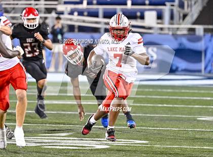 Thumbnail 1 in Lake Mary vs. Vero Beach (FHSAA 7A State Final) photogallery.