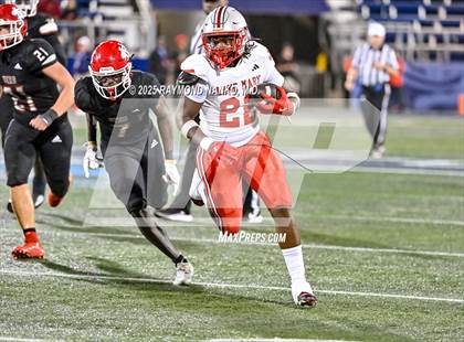Thumbnail 1 in Lake Mary vs. Vero Beach (FHSAA 7A State Final) photogallery.