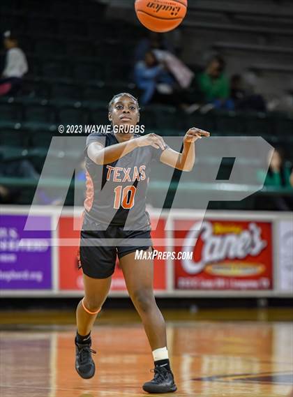 Thumbnail 3 in Texas @ Longview photogallery.
