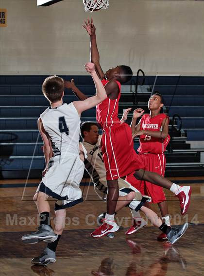 Thumbnail 3 in Claiborne vs Carver (Seymour Christmas Classic) photogallery.