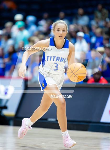 Thumbnail 2 in Clinch County vs Lake Oconee Academy (GHSA A Div State Championship) photogallery.