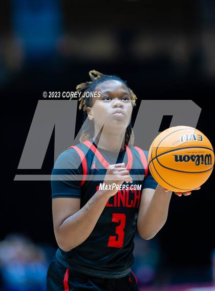 Thumbnail 3 in Clinch County vs Lake Oconee Academy (GHSA A Div State Championship) photogallery.