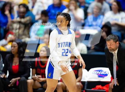 Thumbnail 2 in Clinch County vs Lake Oconee Academy (GHSA A Div State Championship) photogallery.