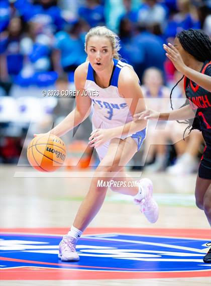 Thumbnail 1 in Clinch County vs Lake Oconee Academy (GHSA A Div State Championship) photogallery.