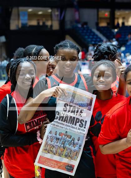 Thumbnail 3 in Clinch County vs Lake Oconee Academy (GHSA A Div State Championship) photogallery.