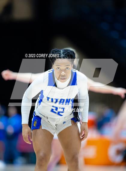 Thumbnail 1 in Clinch County vs Lake Oconee Academy (GHSA A Div State Championship) photogallery.