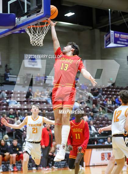 Thumbnail 2 in Judge Memorial Catholic vs. Ogden (UHSAA 3A Semifinal) photogallery.