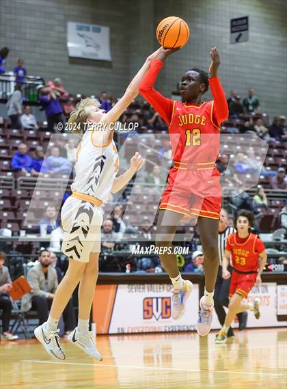 Thumbnail 2 in Judge Memorial Catholic vs. Ogden (UHSAA 3A Semifinal) photogallery.