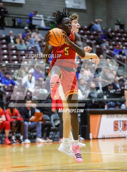 Thumbnail 2 in Judge Memorial Catholic vs. Ogden (UHSAA 3A Semifinal) photogallery.