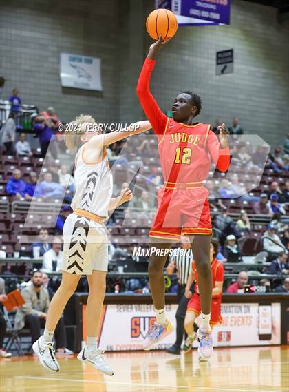 Thumbnail 2 in Judge Memorial Catholic vs. Ogden (UHSAA 3A Semifinal) photogallery.