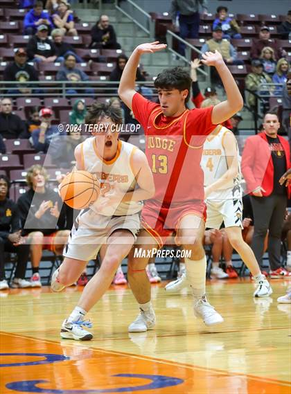 Thumbnail 3 in Judge Memorial Catholic vs. Ogden (UHSAA 3A Semifinal) photogallery.