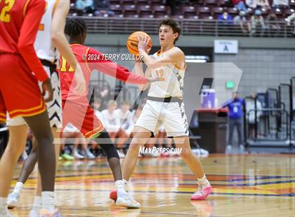 Thumbnail 3 in Judge Memorial Catholic vs. Ogden (UHSAA 3A Semifinal) photogallery.