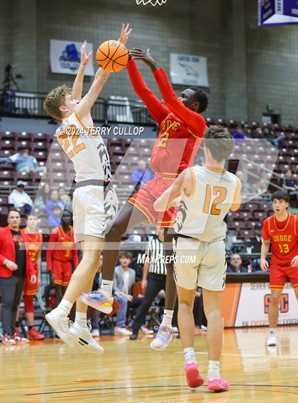 Thumbnail 3 in Judge Memorial Catholic vs. Ogden (UHSAA 3A Semifinal) photogallery.