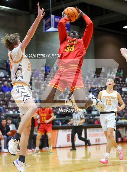 Thumbnail 3 in Judge Memorial Catholic vs. Ogden (UHSAA 3A Semifinal) photogallery.