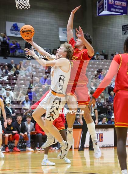 Thumbnail 2 in Judge Memorial Catholic vs. Ogden (UHSAA 3A Semifinal) photogallery.