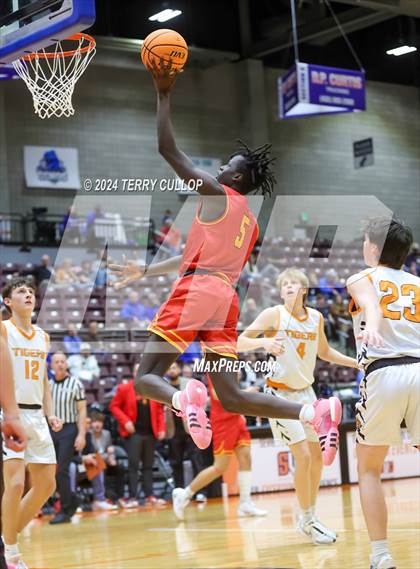 Thumbnail 2 in Judge Memorial Catholic vs. Ogden (UHSAA 3A Semifinal) photogallery.