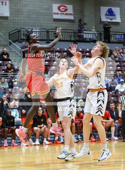 Thumbnail 1 in Judge Memorial Catholic vs. Ogden (UHSAA 3A Semifinal) photogallery.