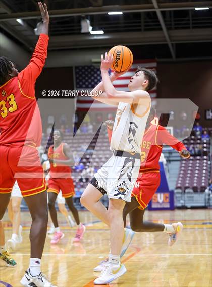 Thumbnail 1 in Judge Memorial Catholic vs. Ogden (UHSAA 3A Semifinal) photogallery.