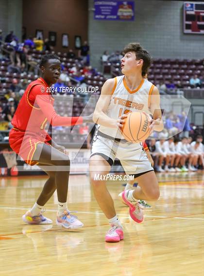 Thumbnail 2 in Judge Memorial Catholic vs. Ogden (UHSAA 3A Semifinal) photogallery.