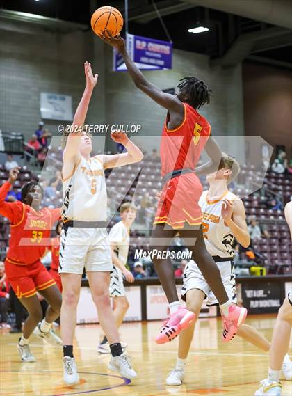 Thumbnail 2 in Judge Memorial Catholic vs. Ogden (UHSAA 3A Semifinal) photogallery.