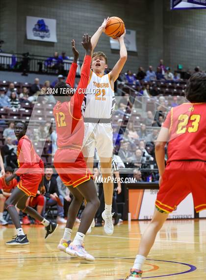 Thumbnail 1 in Judge Memorial Catholic vs. Ogden (UHSAA 3A Semifinal) photogallery.