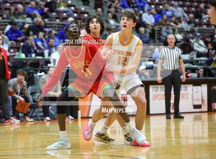 Thumbnail 1 in Judge Memorial Catholic vs. Ogden (UHSAA 3A Semifinal) photogallery.