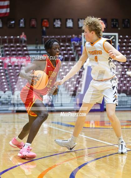 Thumbnail 3 in Judge Memorial Catholic vs. Ogden (UHSAA 3A Semifinal) photogallery.
