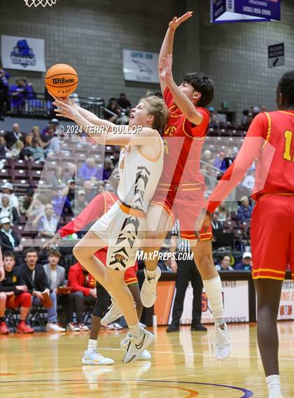 Thumbnail 1 in Judge Memorial Catholic vs. Ogden (UHSAA 3A Semifinal) photogallery.