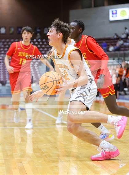 Thumbnail 1 in Judge Memorial Catholic vs. Ogden (UHSAA 3A Semifinal) photogallery.