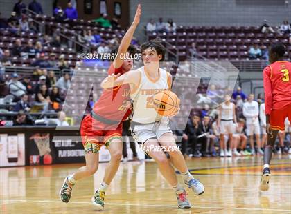 Thumbnail 3 in Judge Memorial Catholic vs. Ogden (UHSAA 3A Semifinal) photogallery.