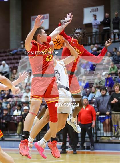 Thumbnail 1 in Judge Memorial Catholic vs. Ogden (UHSAA 3A Semifinal) photogallery.