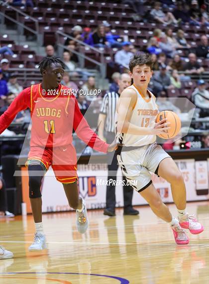 Thumbnail 1 in Judge Memorial Catholic vs. Ogden (UHSAA 3A Semifinal) photogallery.