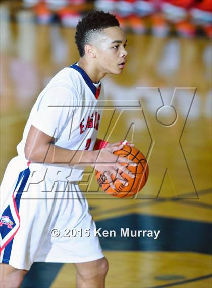 Thumbnail 2 in Atascocita vs Seven Lakes (Insperity Holiday Classic) photogallery.