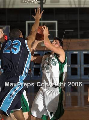 Thumbnail 3 in Otay Ranch vs Thousand Oaks (Torrey Pines Holiday Prep Classic) photogallery.