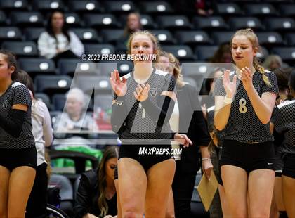 Thumbnail 1 in Randall vs. Hargrave (UIL 4A Semifinal) photogallery.
