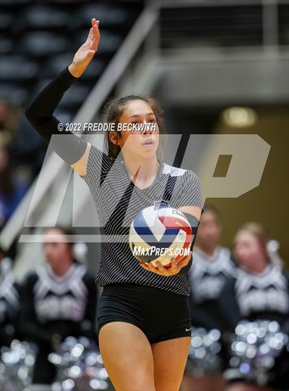 Thumbnail 2 in Randall vs. Hargrave (UIL 4A Semifinal) photogallery.